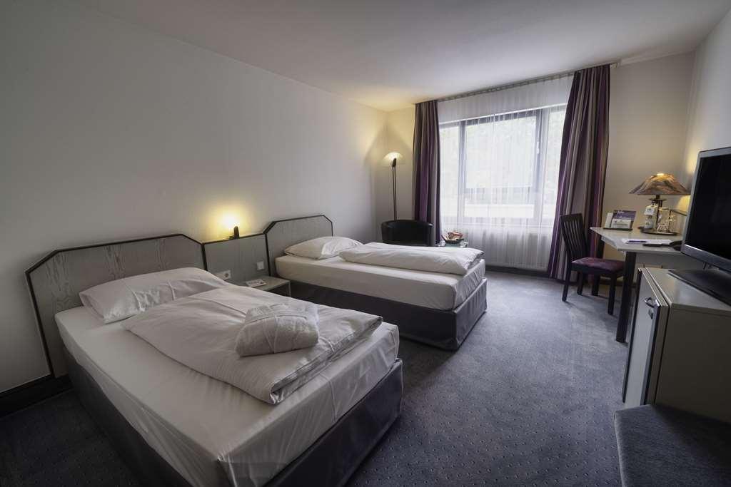 City Hotel Fortuna Reutlingen Szoba fotó