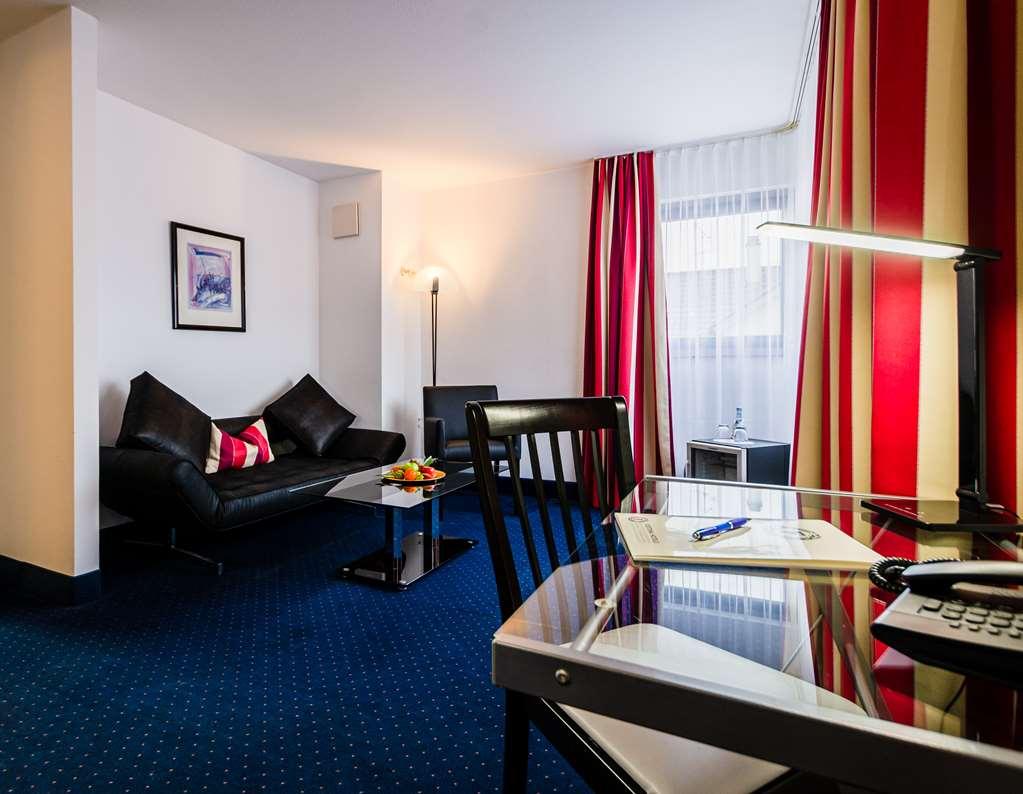 City Hotel Fortuna Reutlingen Szoba fotó